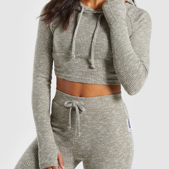 gymshark slounge cropped hoodie